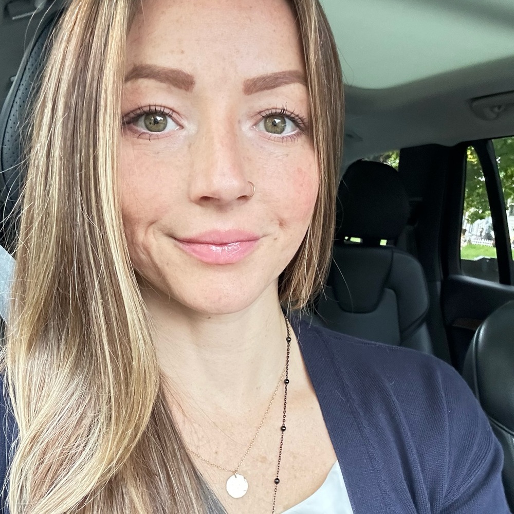 Meet your Posher, Amanda